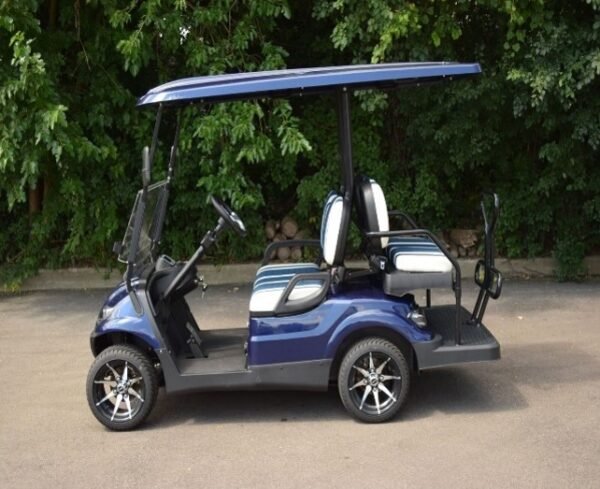 2022 Icon Electric Vehicles i40 Electric R45 000,00 2022 Icon Electric Vehicles i40